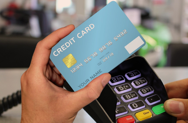 credit-card-5547852_1280 1